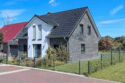 Haus Garrel / Beverbruch Garrel - 6 Zimmer, 131 m&sup2;, 429.000&euro; | Angebot:24808669