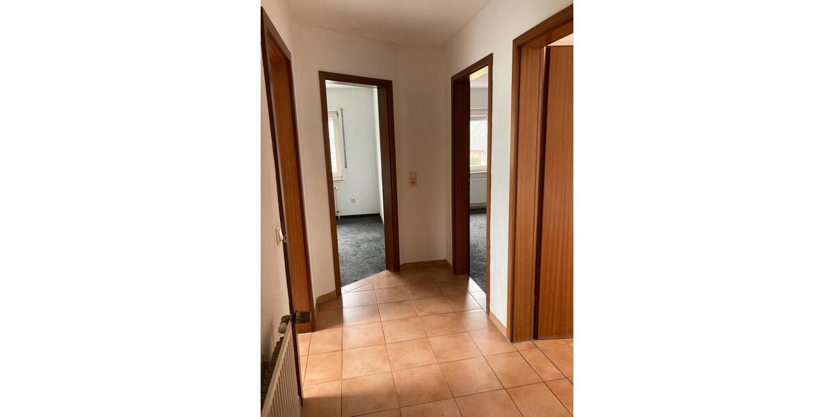 Dachgeschoßwohnung Ganderkesee - 3 Zimmer, 76 m&sup2;, 650&euro; | Angebot:26322893