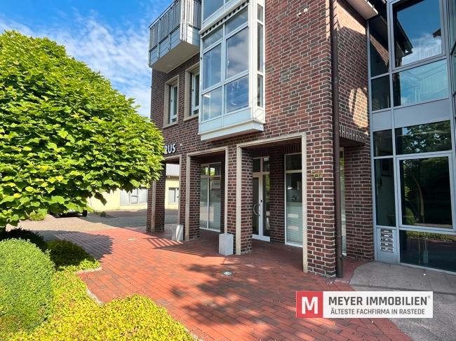 Büro- Praxisfläche in 1A Werbelage von Ofen (Obj.-Nr.: 6549) zimmer