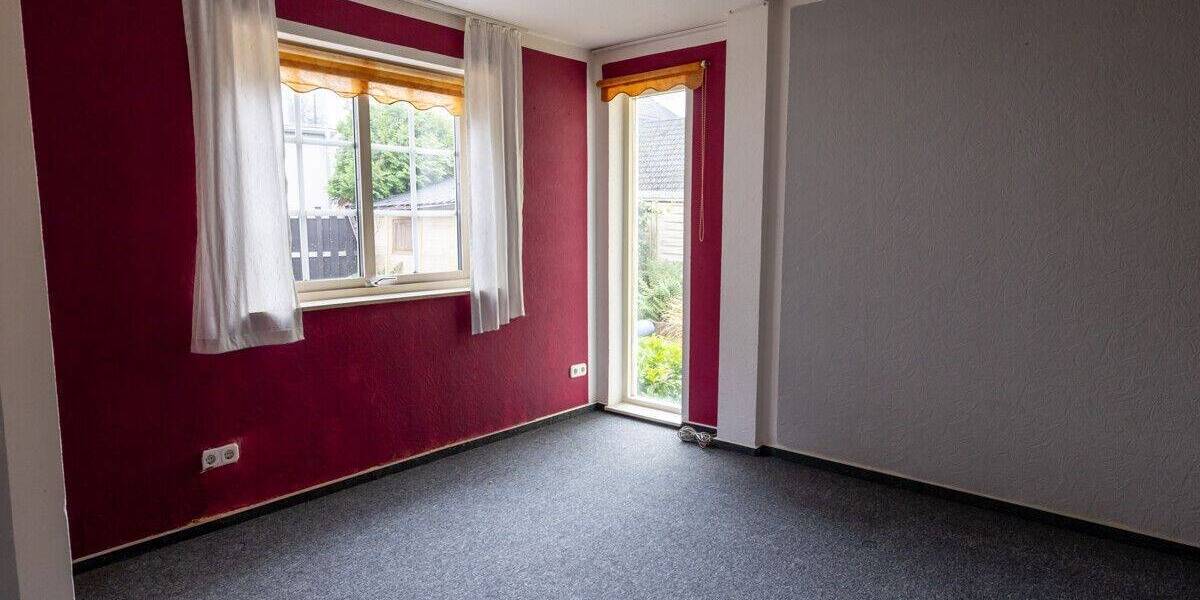 *** BUNGALOW mit offener WOHNKÜCHE und idyllischer VERANDA - DOPPELCARPORT inklusive *** 3 zimmer