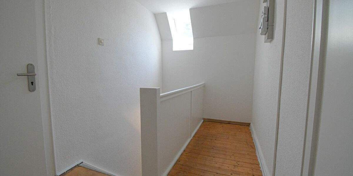 6622 - Ihr neues Zuhause: Gemütlichkeit trifft Natur - Einfamilienhaus in ruhiger Lage von Jeddeloh 4 zimmer