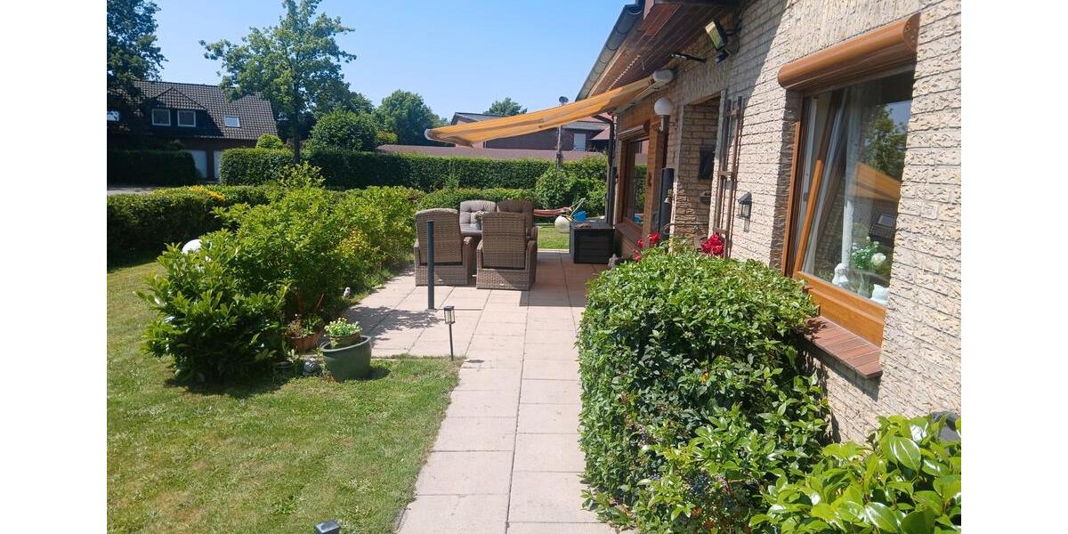 Doppelhaushälfte Bad Zwischenahn - 2 Zimmer, 160 m&sup2;, 395.000&euro; | Angebot:27030027
