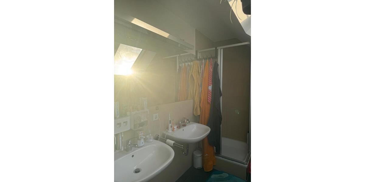 Etagenwohnung Oldenburg Dobbenviertel - 4 Zimmer, 150 m&sup2;, 850&euro; | Angebot:25320546