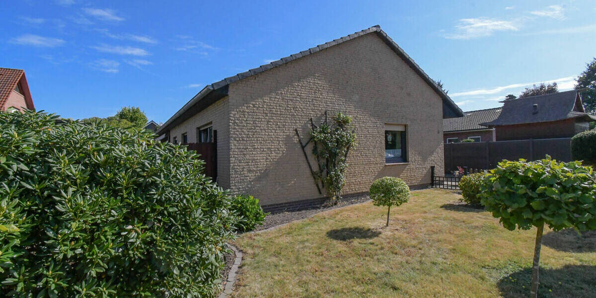 Bungalow Edewecht - 4 Zimmer, 112 m&sup2;, 339.000&euro; | Angebot:22721360