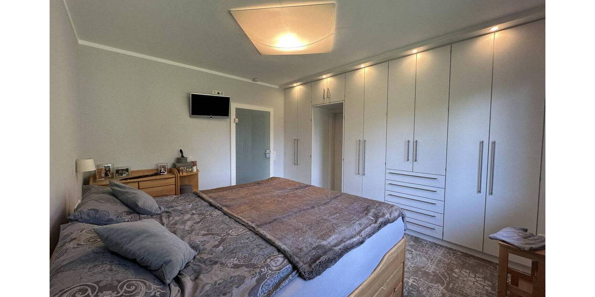 Bungalow Bad Zwischenahn Bad Zwischenahn II - 7 Zimmer, 300 m&sup2;, 839.000&euro; | Angebot:26290121