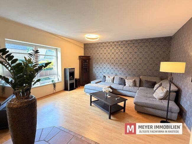 Etagenwohnung Oldenburg Ofenerdiek - 4 Zimmer, 109 m&sup2;, 1.700&euro; | Angebot:26909450
