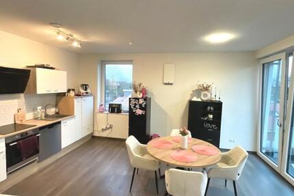 Topmoderne Oberwohnung mit Balkon und Keller im Zentrum von Garrel! 2 zimmer