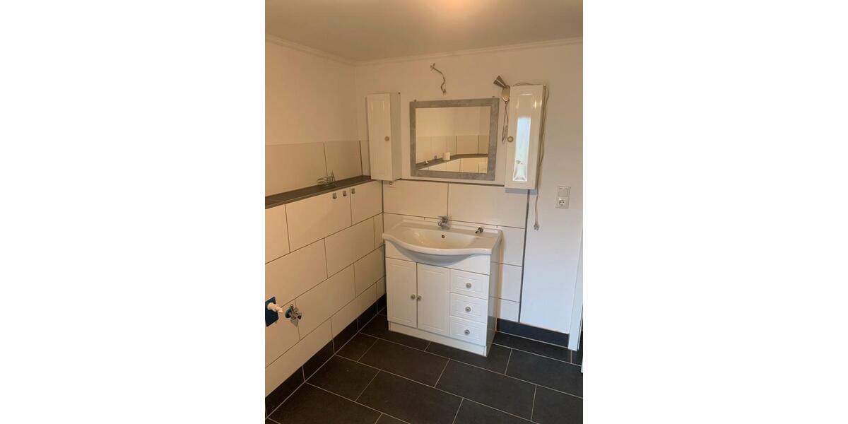 Etagenwohnung Elsfleth - 3 Zimmer, 80 m&sup2;, 550&euro; | Angebot:26416671