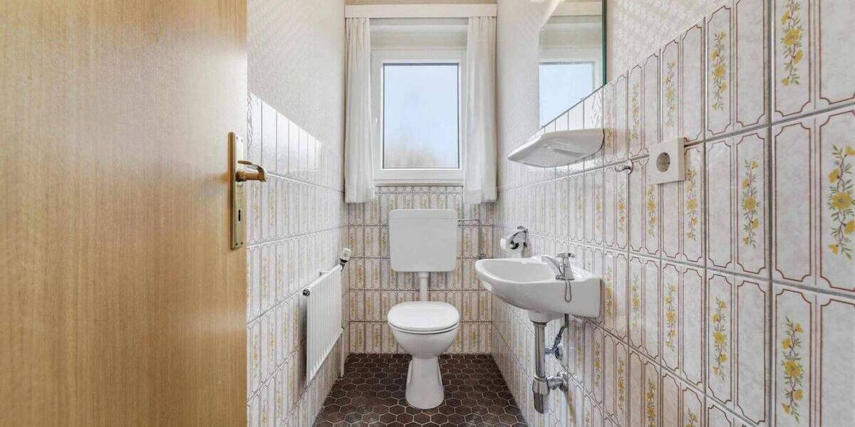 Mehrfamilienhaus, Wohnhaus Wiefelstede / Ofenerfeld Ofenerfeld - 7 Zimmer, 182 m&sup2;, 399.000&euro; | Angebot:26157448