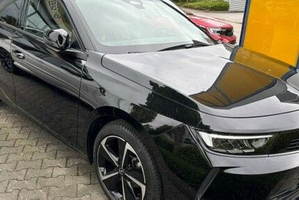 Opel Astra 29.992 km 18.900 &euro; Oldenburg 26131