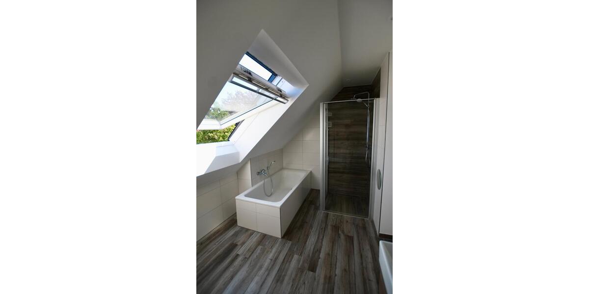 Dachgeschoßwohnung Oldenburg Bürgeresch - 4 Zimmer, 122 m&sup2;, 495.000&euro; | Angebot:27029099