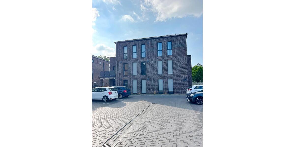 Erdgeschoßwohnung Delmenhorst - 3 Zimmer, 80 m&sup2;, 945&euro; | Angebot:26083362
