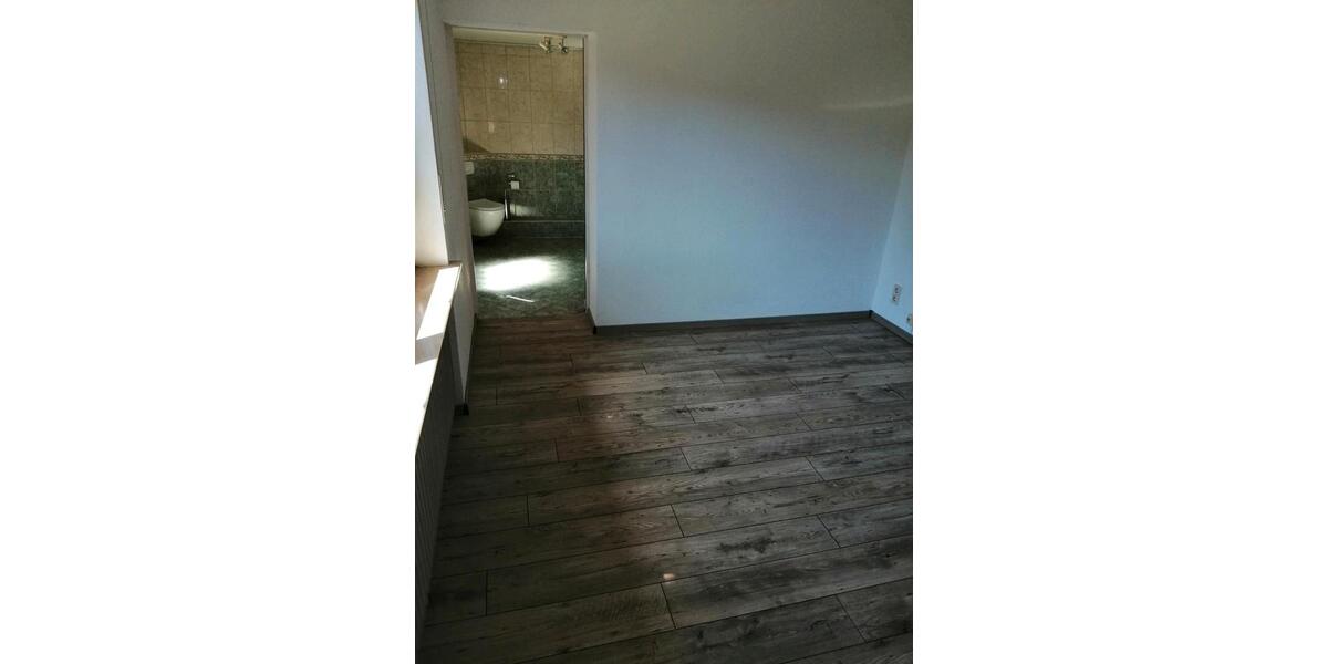 Erdgeschoßwohnung Friesoythe - 2 Zimmer, 80 m&sup2;, 390&euro; | Angebot:25569912