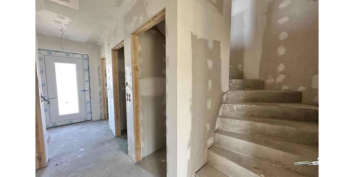 Rastede - Im Göhlen: Neubau-Reihenendhaus mit Einbauküche als Erstbezug 5 zimmer