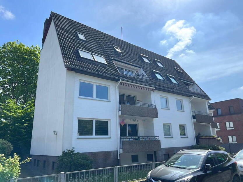 PURNHAGEN-ImmobilieN - 3-Zimmer-Eigentumswohnung mit Balkon in zentraler Lage von Burg-Grambke