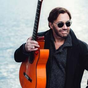 Al Di Meola