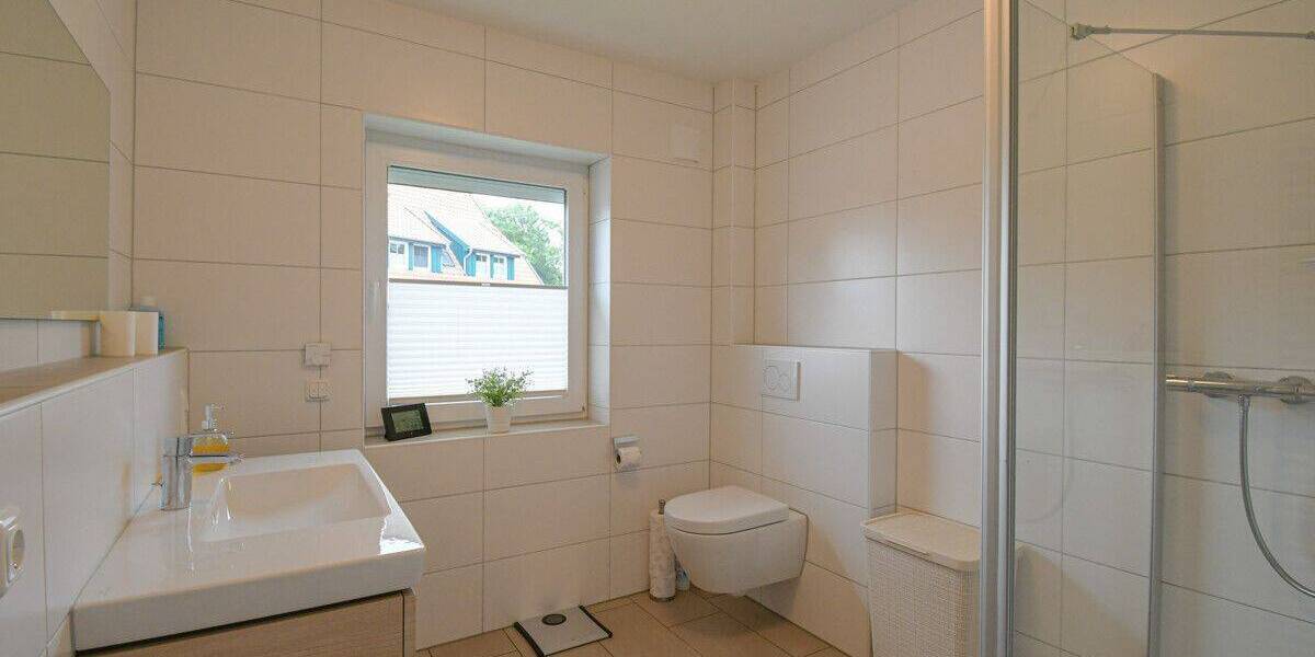 Bungalow Apen - 4 Zimmer, 129 m&sup2;, 349.000&euro; | Angebot:26929753