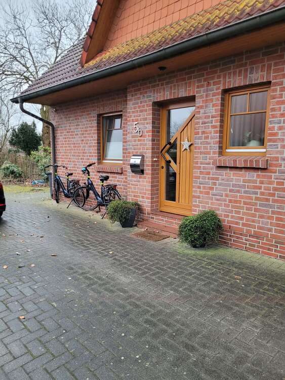 Haus zum Kaufen in Westerstede 299.000 € 120 m²