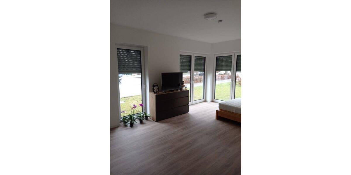 Etagenwohnung Oldenburg Bürgerfelde - 2 Zimmer, 78 m&sup2;, 1.060&euro; | Angebot:26824852