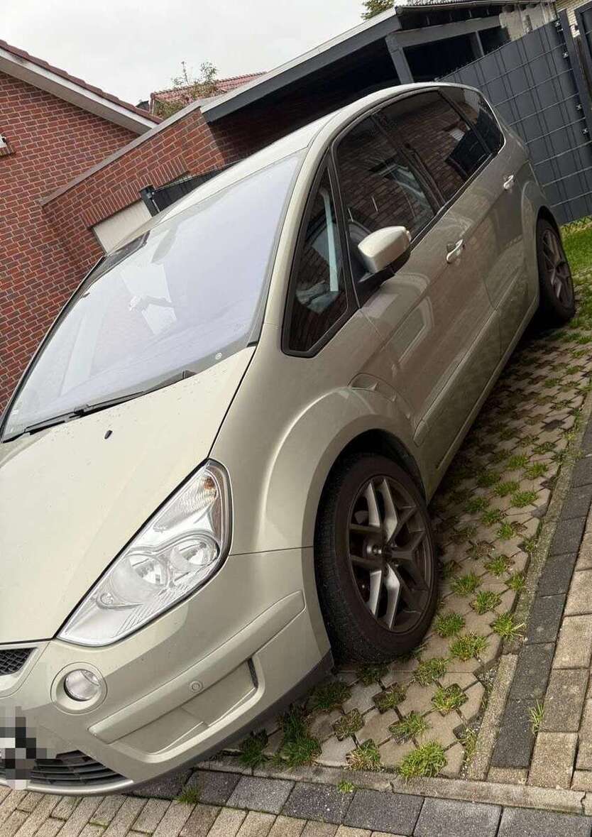 Ford S-Max 165.700 km 5.599 € cloppenburg 49661