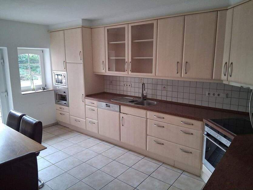 Traumhaftes, urgemütliches Landhaus - wohlfühlen und geniessen 5 zimmer