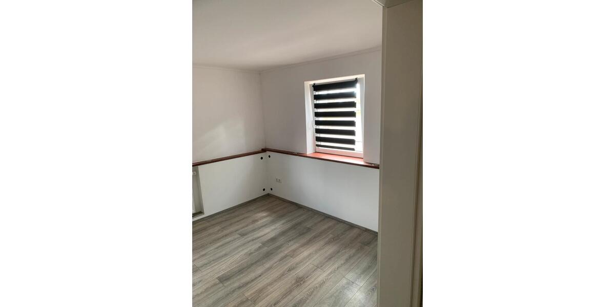 Etagenwohnung Elsfleth - 3 Zimmer, 80 m&sup2;, 550&euro; | Angebot:26416671