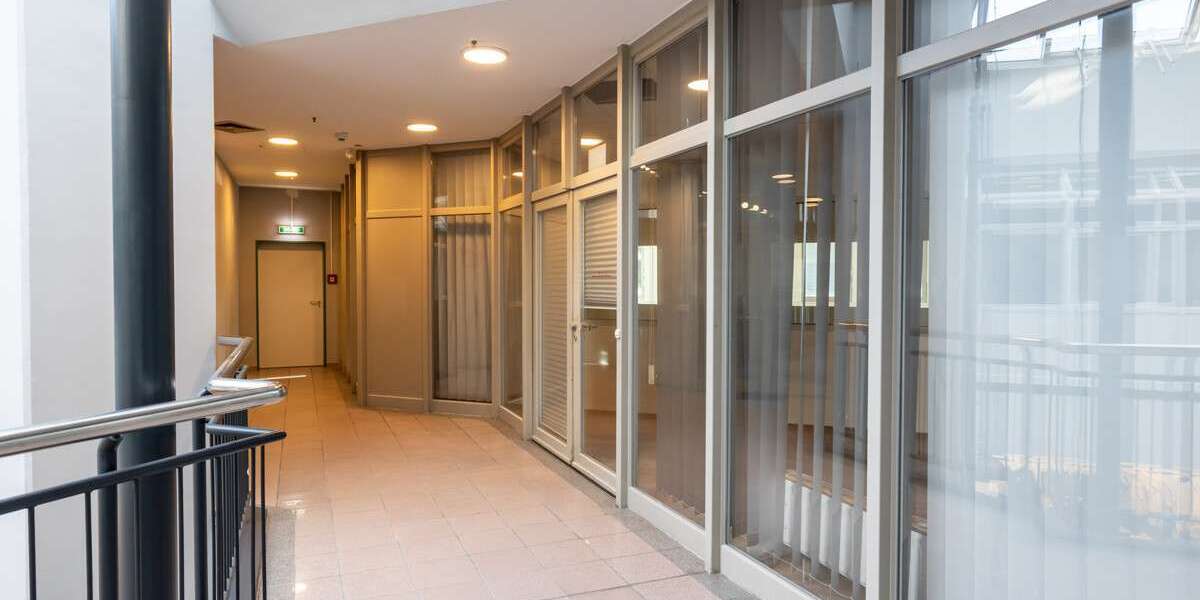 Büro in Delmenhorst 2.375 € 250 m² zimmer