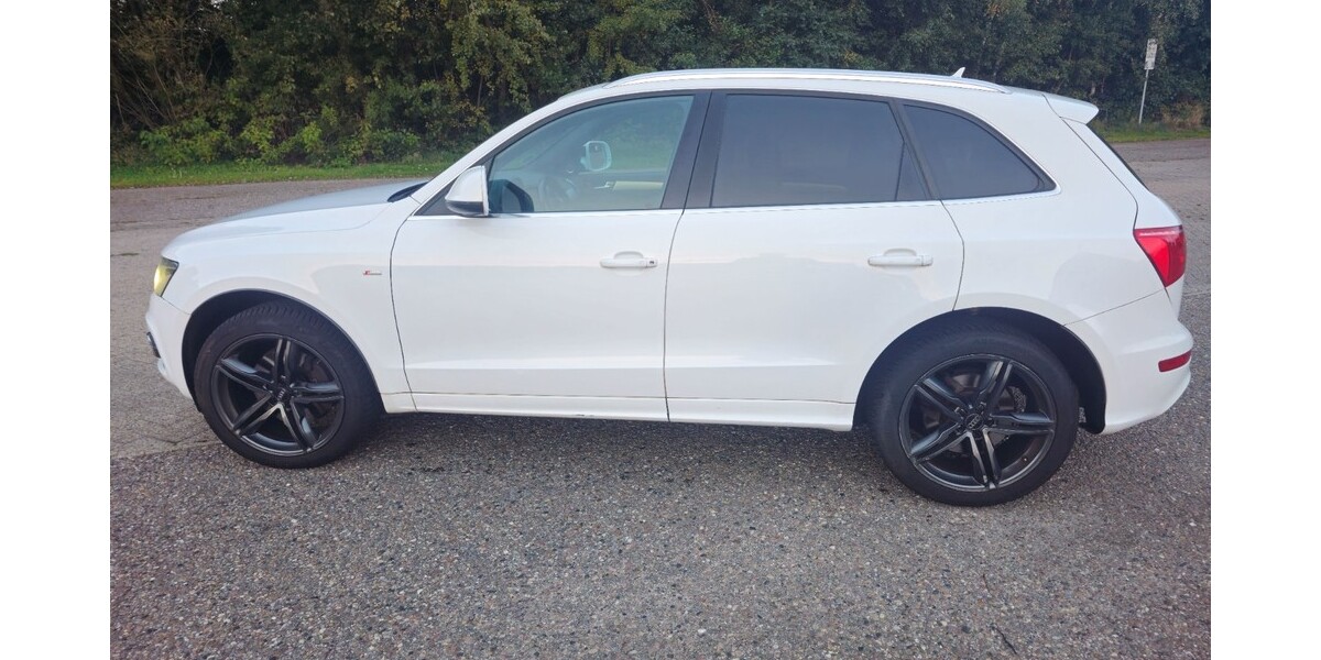 Audi Q5 260.000 km 9.000 &euro; Oldenburg 26105