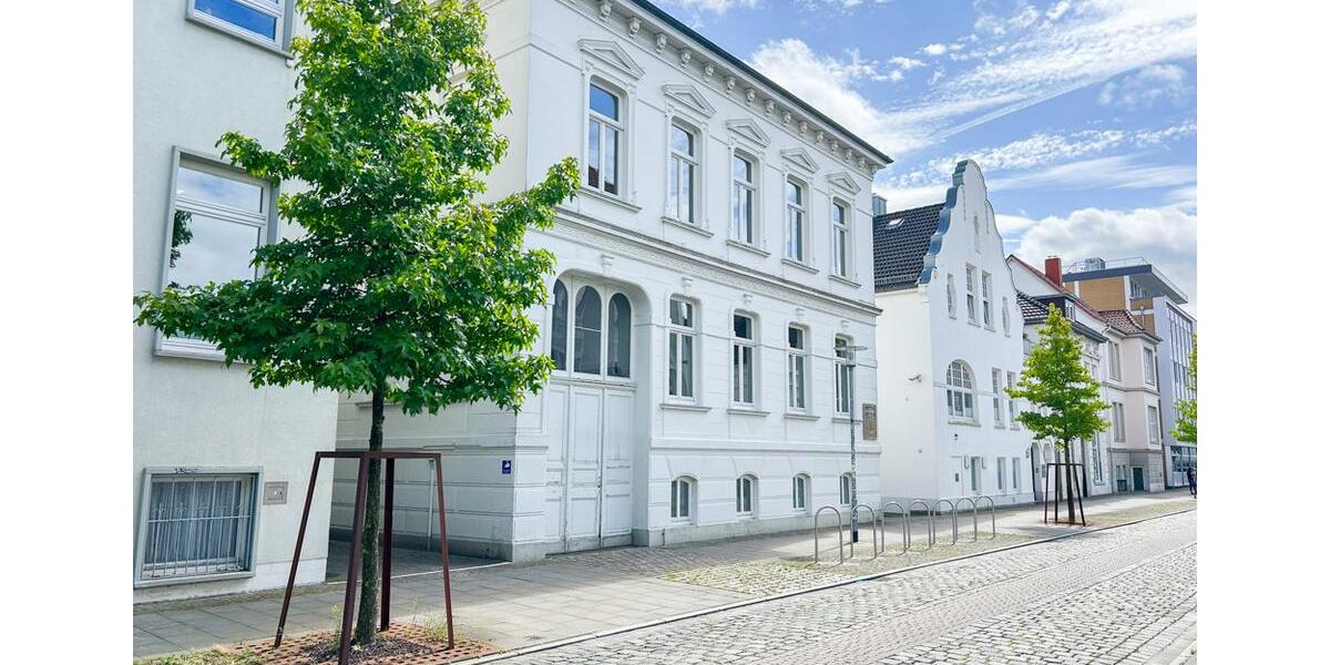 Dachgeschoßwohnung Oldenburg Dobbenviertel - 1 Zimmer, 51 m&sup2;, 1.330&euro; | Angebot:25283704