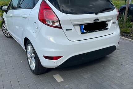 Ford Fiesta 124.000 km 6.700 &euro; Wiefelstede 26215