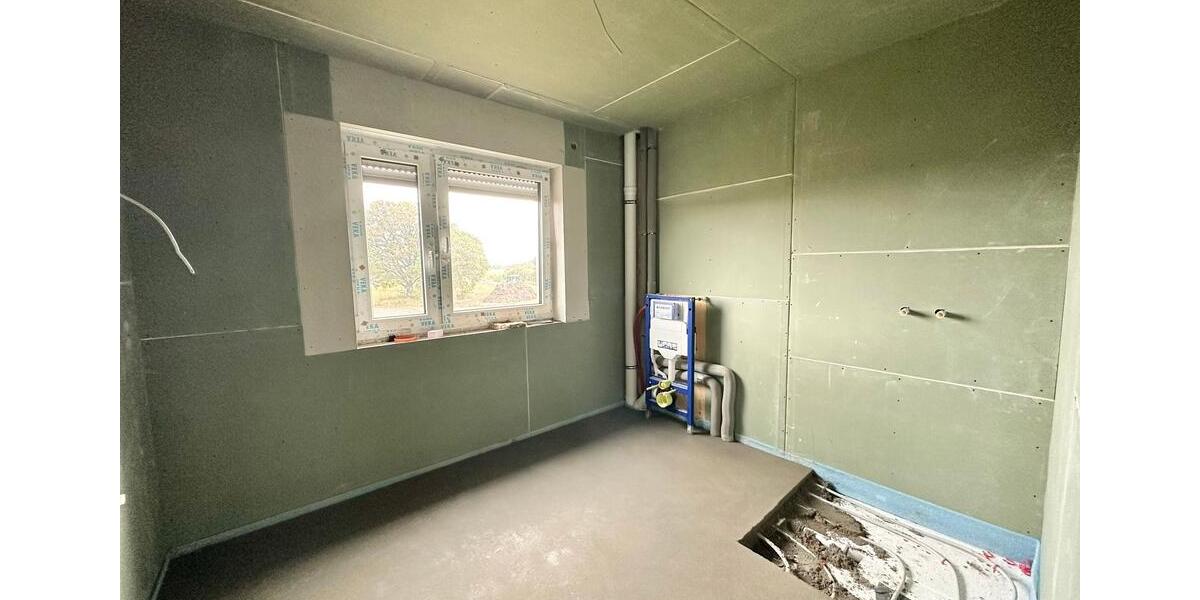 Rastede - Im Göhlen: Neubau-Reihenendhaus mit Einbauküche als Erstbezug 5 zimmer