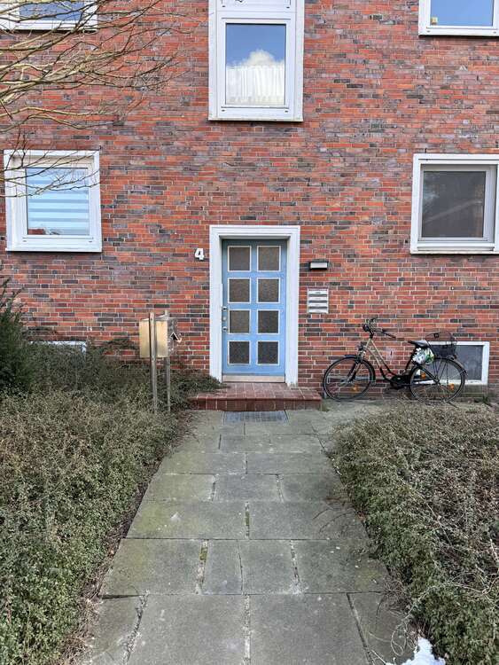 Wohnung zum Mieten in Varel 450 € 68.45 m²