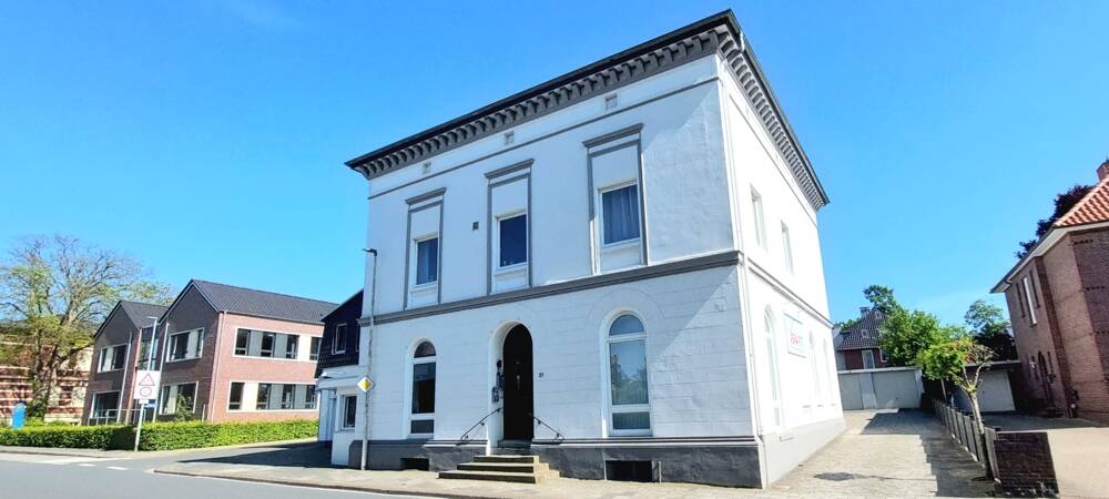 Mehrfamilienhaus, Wohnhaus Varel - 599.000&euro; | Angebot:25771972