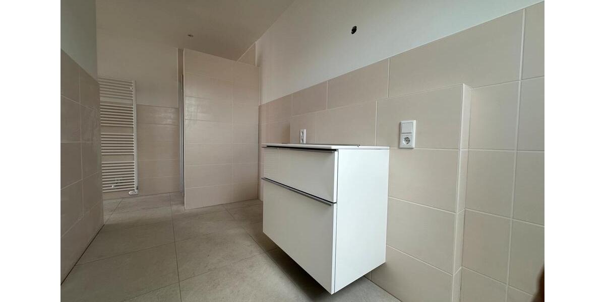 Dachgeschoßwohnung Rastede - 3 Zimmer, 73 m&sup2;, 318.000&euro; | Angebot:26550318