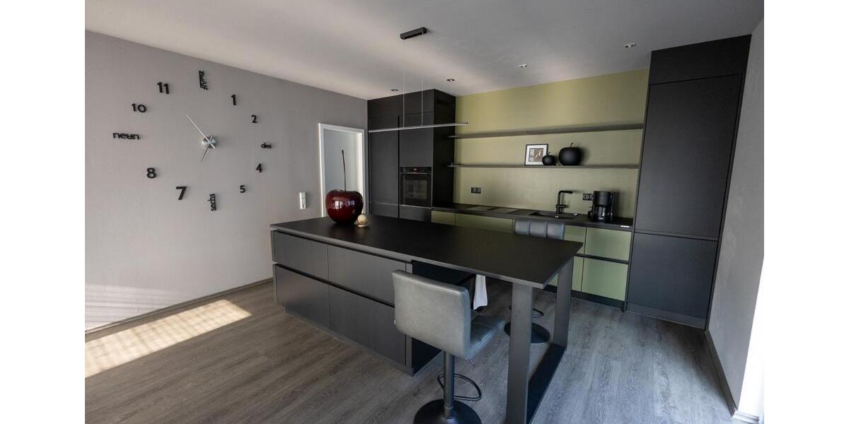 Einfamilienhaus Jade - 9 Zimmer, 165 m&sup2;, 525.000&euro; | Angebot:26020681
