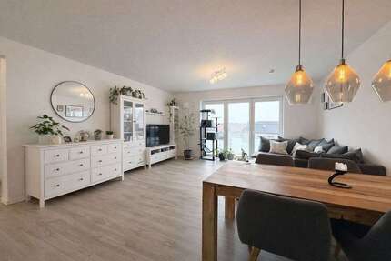 Wohnung Westerstede Hüllstede - 3 Zimmer, 86 m&sup2;, 860&euro; | Angebot:25154932