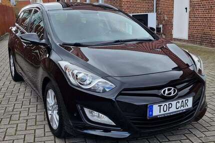Hyundai i30 143.655 km 6.999 &euro; Oldenburg 26129