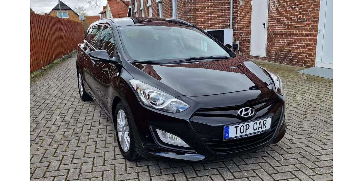 Hyundai i30 143.655 km 6.999 &euro; Oldenburg 26129