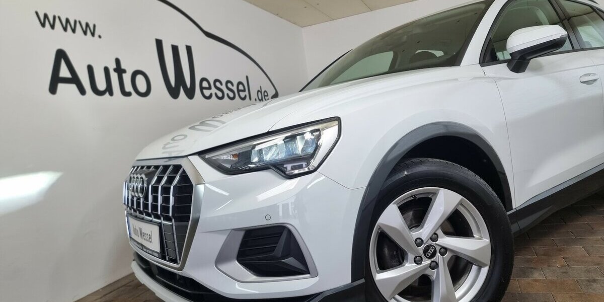 Audi Q3 35 TDI Advanced Prestige LED ACC APP schw.AHK 79.950 km 27.750 € Garrel 49681