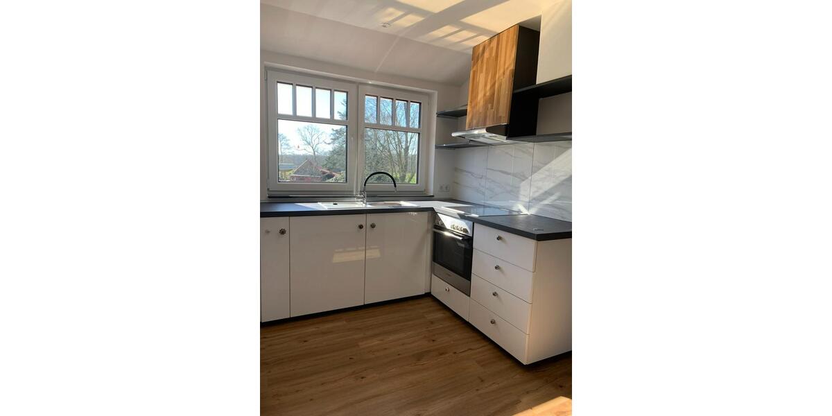 Dachgeschoßwohnung Edewecht - 4 Zimmer, 72 m&sup2;, 650&euro; | Angebot:26085869
