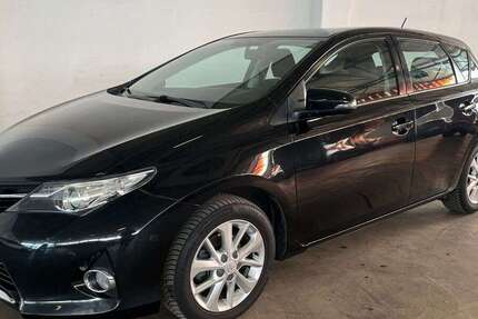Toyota Auris 146.950 km 9.690 &euro; Delmenhorst 27751