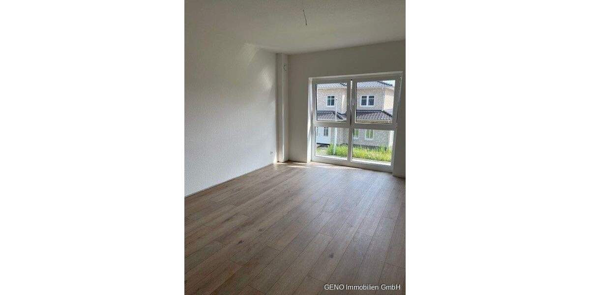 Attraktive Doppelhaushälte zu vermieten 6 zimmer