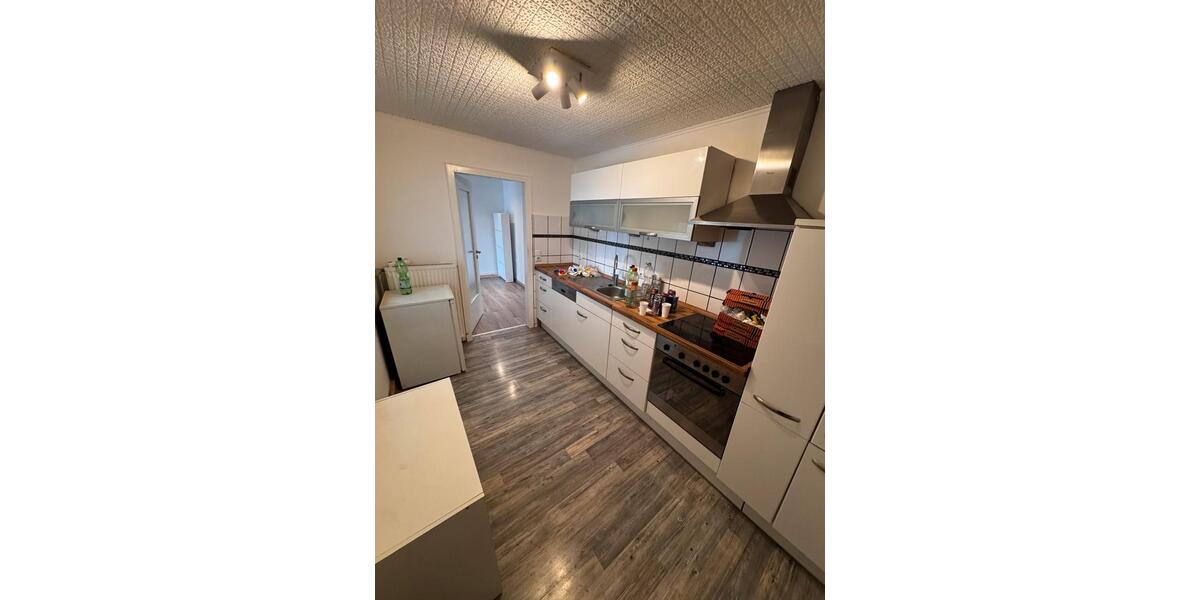 Etagenwohnung Delmenhorst - 4.5 Zimmer, 115 m&sup2;, 1.000&euro; | Angebot:26237622