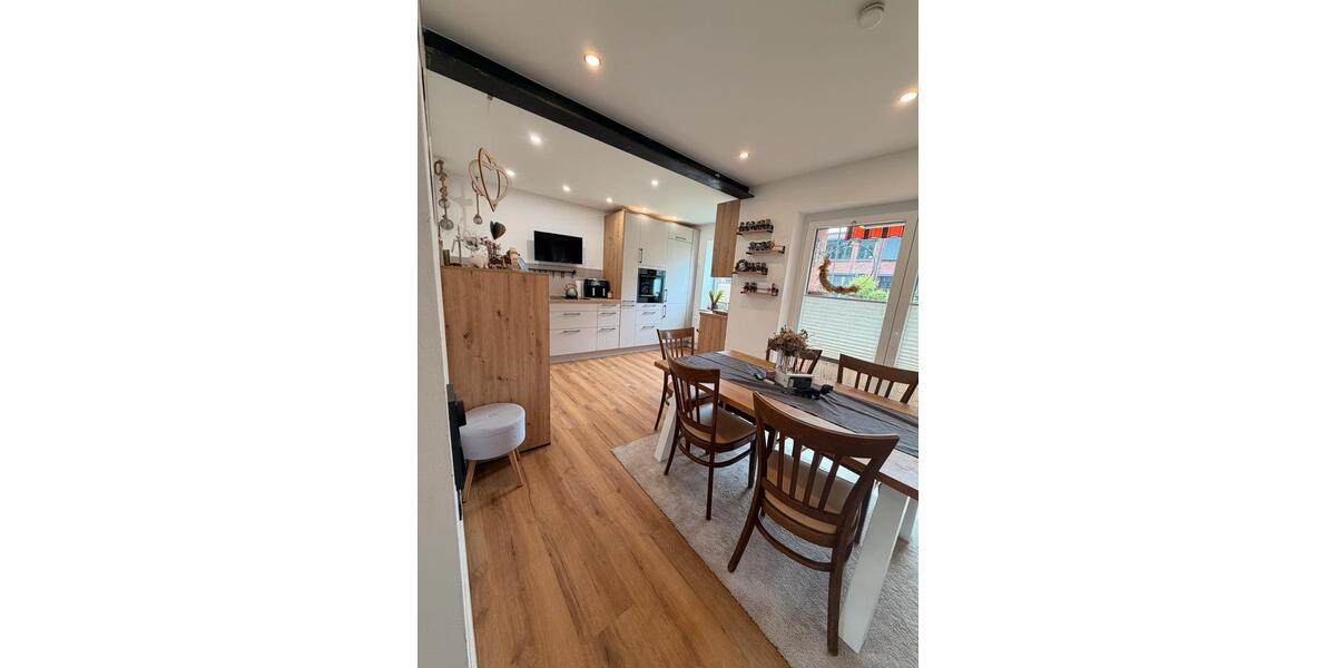 Erdgeschoßwohnung Varel - 2.5 Zimmer, 63 m&sup2;, 170.000&euro; | Angebot:26795672