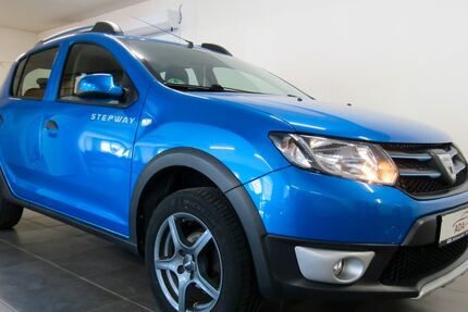 Dacia Sandero 63.000 km 8.499 &euro; Oldenburg 26125