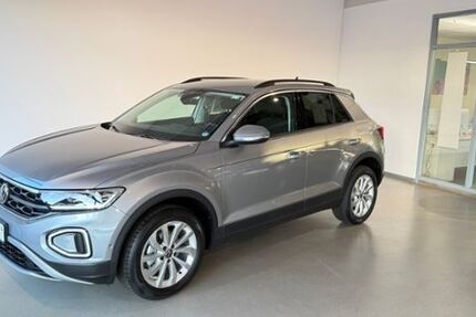 VW T-Roc 8.000 km 23.490 &euro; Friesoythe 26169