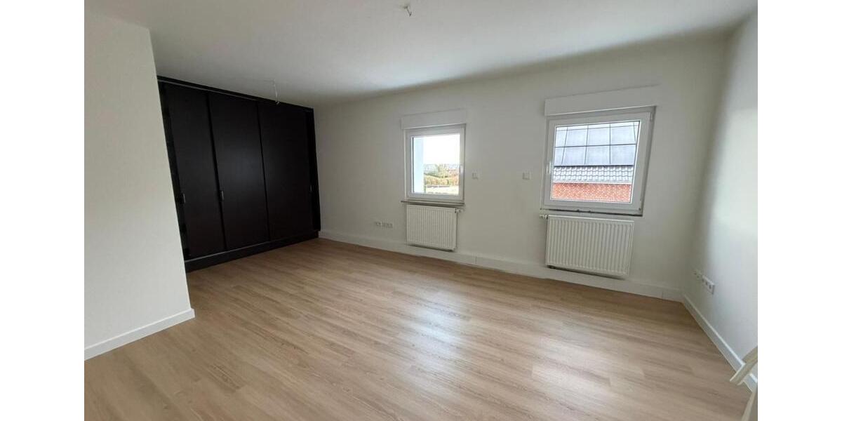 Etagenwohnung Friesoythe - 4 Zimmer, 96 m&sup2;, 850&euro; | Angebot:24455948