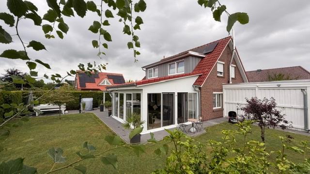 Einfamilienhaus Varel - 5 Zimmer, 155 m&sup2;, 499.000&euro; | Angebot:27087038
