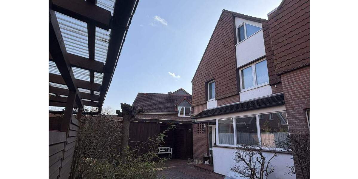 Doppelhaushälfte Oldenburg Ofenerdiek - 5 Zimmer, 130 m&sup2;, 329.000&euro; | Angebot:25742953