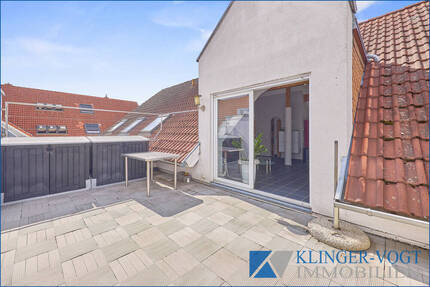 ** Penthouseartige Dachgeschoßwohnung ** mit besonderem Flair!